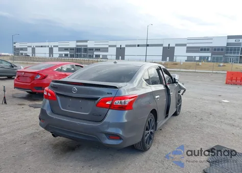 2018 Nissan Sentra Sr z USA, uszkodzony, nr VIN 3N1AB7AP7JY271439